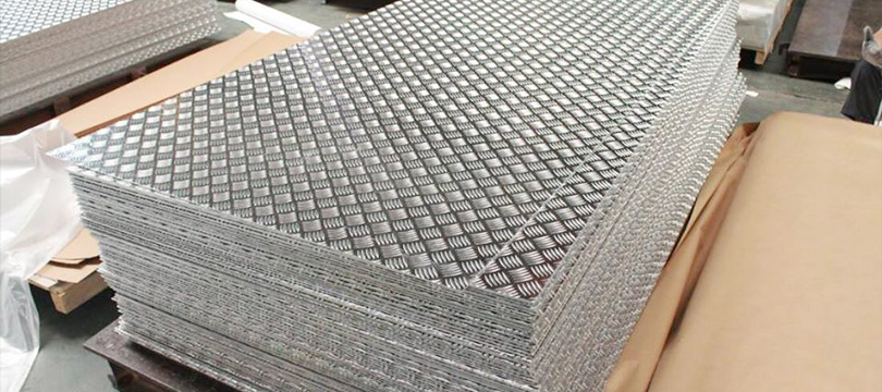 Placa de aluminio de 5 barras | Lamina estriada de aluminio